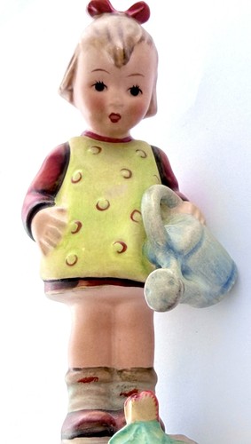 Vintage hummel goebel figurine - vintage,