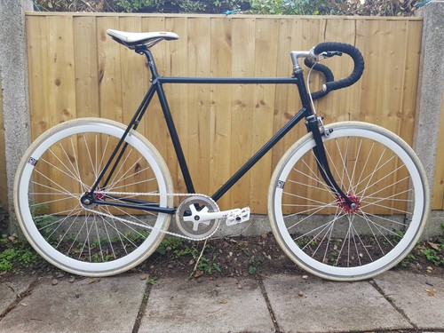 Single speed fixie bike - /,