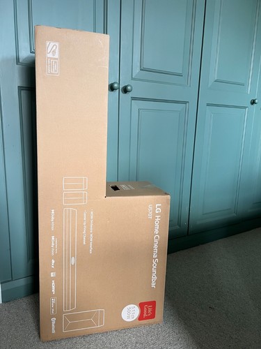 New home cinema - home, soundbar