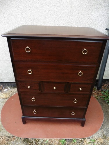 Stag minstrel mahogany chest - mahogany,