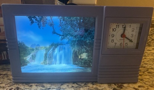 Vintage motion waterfall - motion, desk