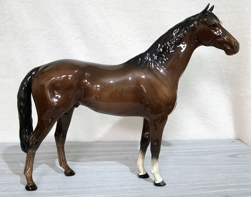 Beswick large hunter horse - large,