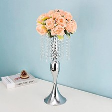 Elegant Metal Wedding Table