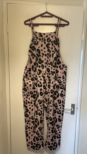 Made italy pink animal - made,