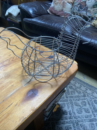 Chrome wire chicken hen - chicken, egg
