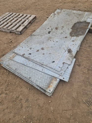 Galvanised steel chequer - steel, /