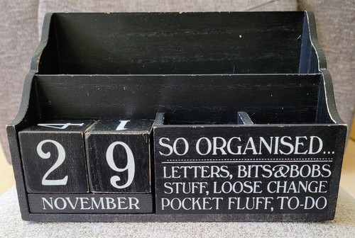 Perpetual block calendar - block,