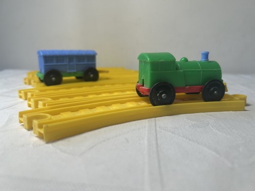 Vintage mettoy playcraft train - mettoy,