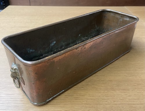 Copper trough brass - copper, lion