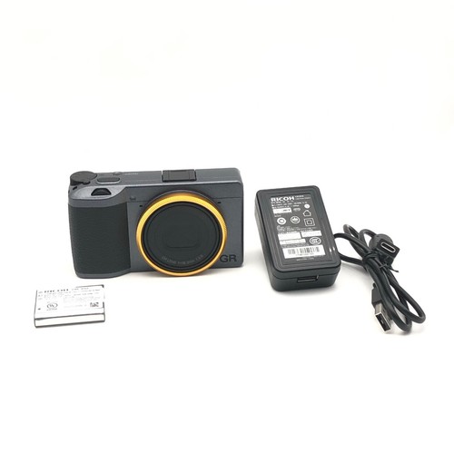 Ricoh iii 2mp aps - iii, aps-c