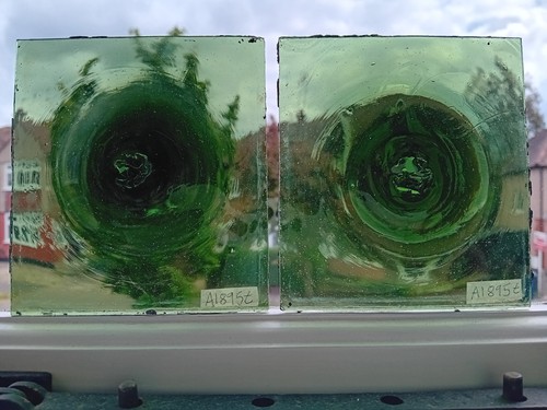 Green pontil bullseye - , pane