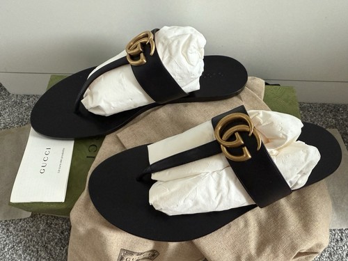 Gucci black thong sandals - gucci,