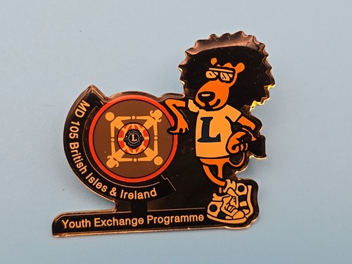 Pin badge lions - badge,