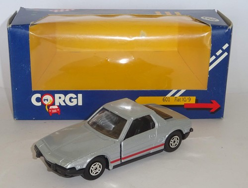 Corgi 601 fiat bertone - corgi,