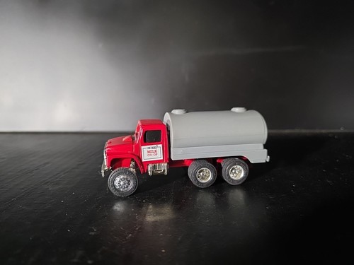 Vintage matchbox peterbilt - matchbox,