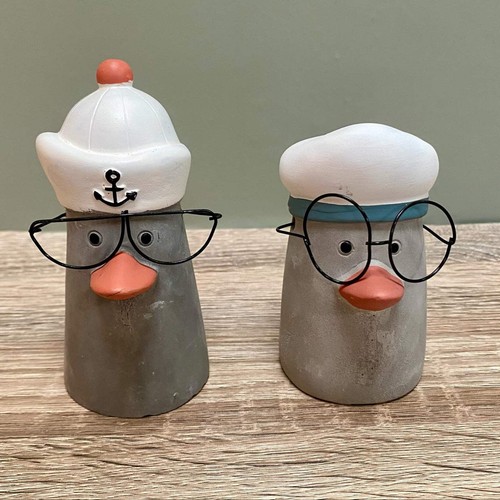 Concrete seagull sailors - seagull,