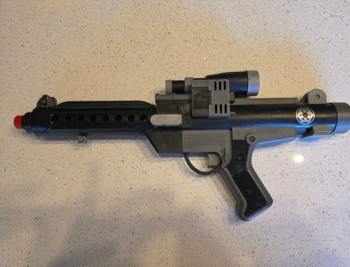 Vintage grey 1996 star wars - star,