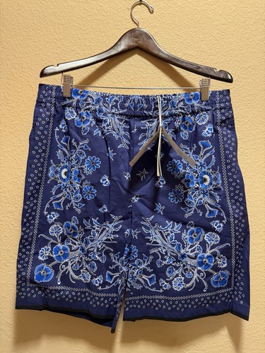 New gucci logo - logo, shorts