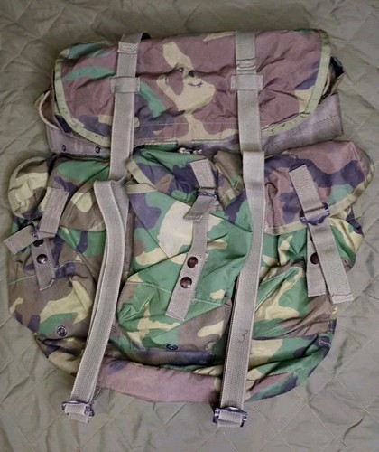 Medium alice pack woodland - alice,