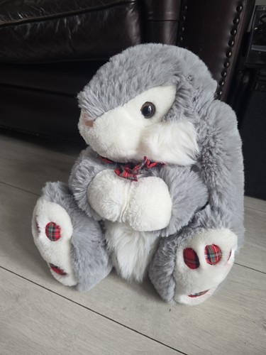 Large chunky grey white - grey,