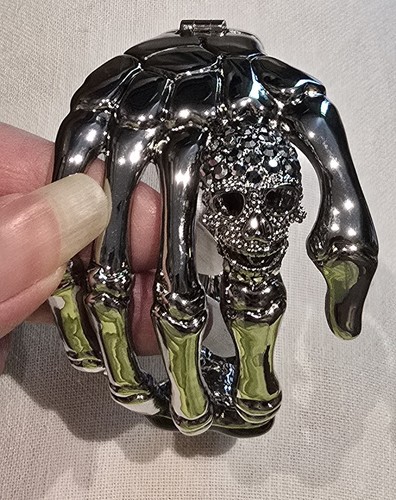 Butler and wilson silver tone - wilson, silver-tone
