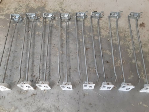 Peg board metal hanger - 10,