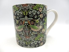 Jumbo mug in William Morris