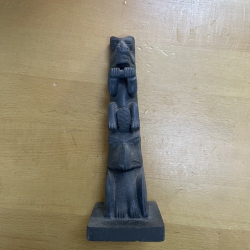 Argillite totem pole haida - argillite, pole.