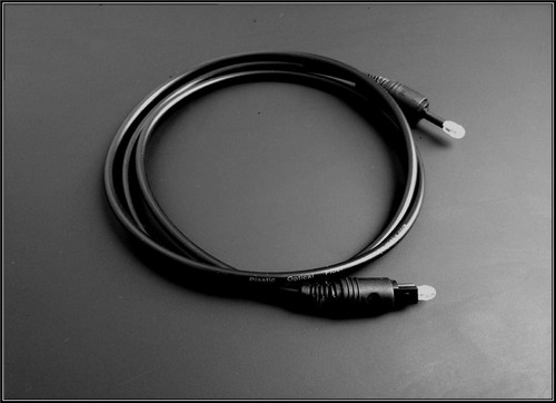 Digital optical f cable - f,