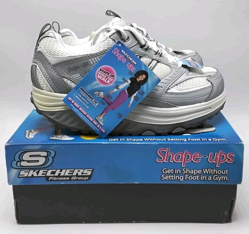 Sketchers women 6 - us, shape
