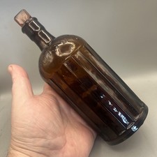 NICE GENUINE VICTORIAN VINTAGE POISON BOTTLE EMBOSSED POISON ON THE SHOULDERS