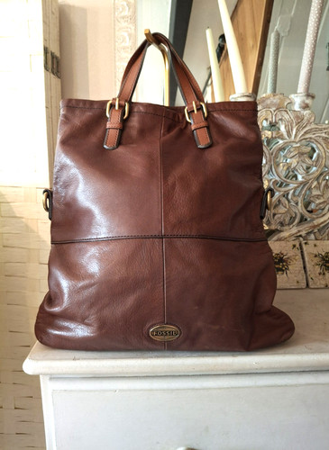 Fossil explorer real - explorer, leather