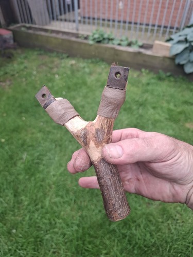 Handmade wooden shaped - handmade, y-shaped