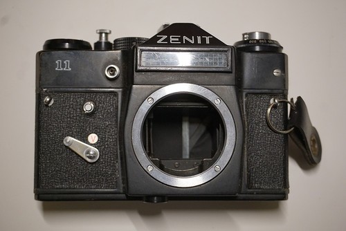 Zenit 35mm slr film camera - 35mm,