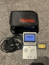 Nintendo Game Boy Advance SP