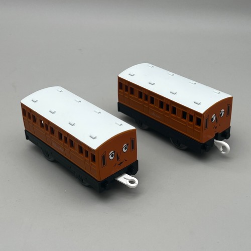 Tomy trackmaster thomas annie - trackmaster,