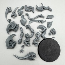 GW 40K - Tyranid Tyrant Guard singles (6C3)
