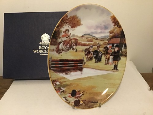 Royal worcester thelwell oval - worcester,