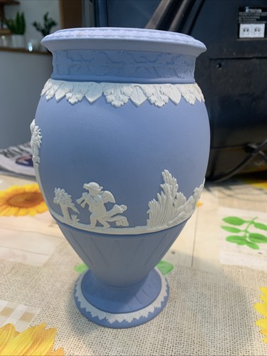 Wedgwood blue jasperware - wedgwood,