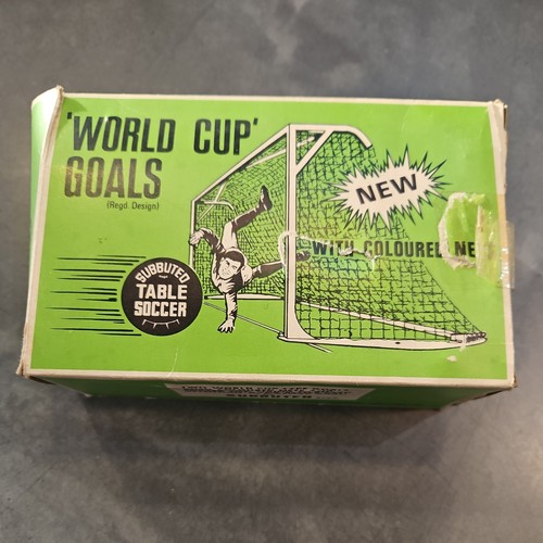 Subbuteo c130 world - world, cup