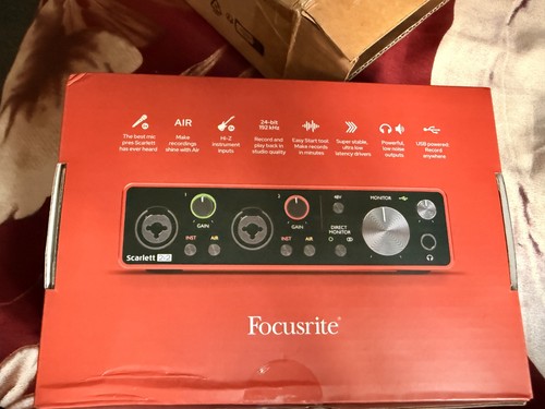 Focusrite scarlett 2i2 usb - scarlett,