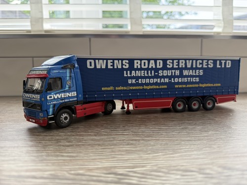 Corgi scale trucks - 1,