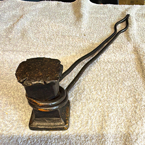 Blacksmith stake anvil head - anvil,