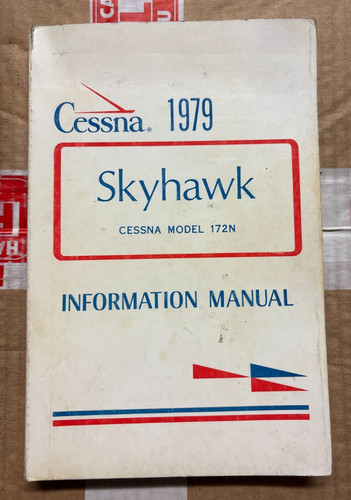 Cessna skyhawk 172n - cessna,