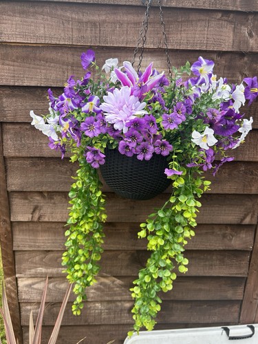 Artificial flowers hanging - artificial, in