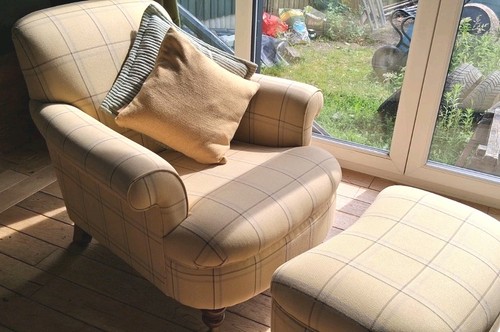 Laura ashley armchair - , foot