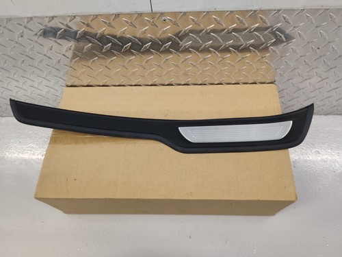 Genuine bmw e90 e91 - genuine, m