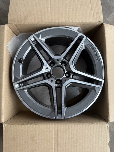 Genuine amg alloy wheel - amg,