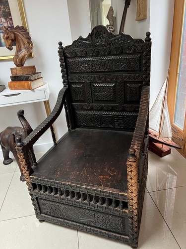 Large antique carved wood - carved,