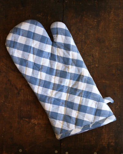Oven mitt blue white - blue, buffalo